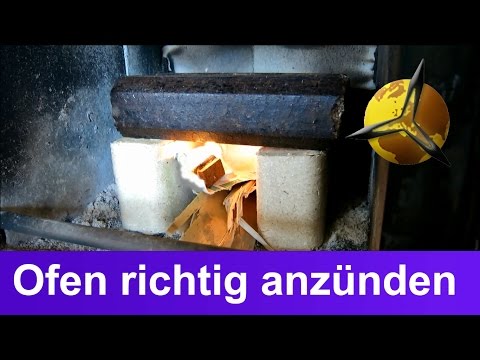 Kaminofen: Holzbriketts leicht anzünden / anfeuern