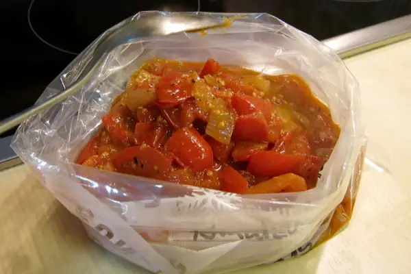 Tomaten / Tomatensauce einkochen, haltbar machen, konservieren - Anleitung