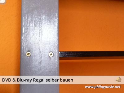 DVD & Blu-ray-Regal schrauben montieren