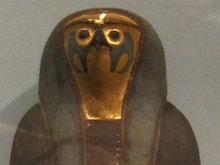 Horus ägyptischer Gott in Tiergestalt
