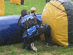 Paintballspieler in Aktion (c) Saar Fanatics e.V.