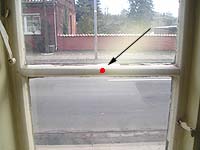 Vorfenster befestigen