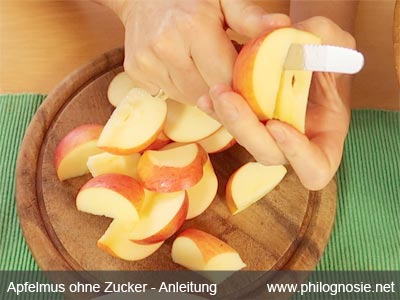 Apfelmus ohne Zucker vorbereiten