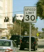 Verkehrsregeln USA Speedlimit