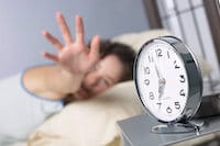 Übungen im Bett Wach in drei Minuten