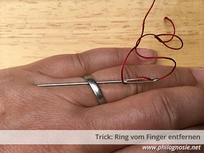 Ring vom geschwollenen Finger entfernen