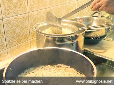 vegane Spätzle kochen