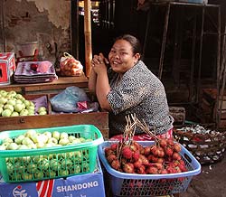 Marktfrau Bali Einkauf shoppen