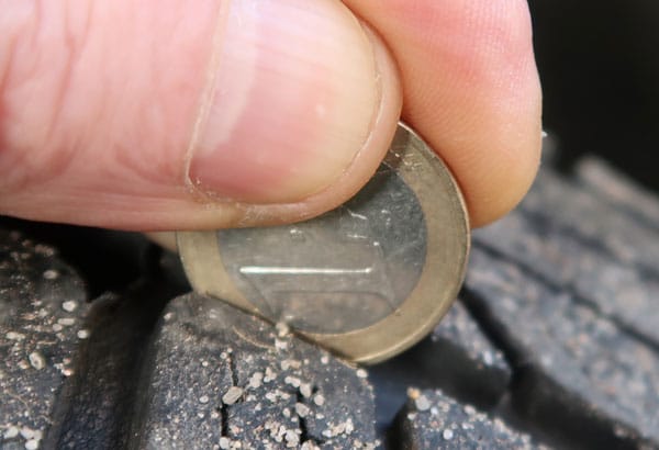 Winterreifen Profiltiefe testen