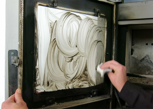 Kaminofen Ofen Scheibe Glas reinigen putzen